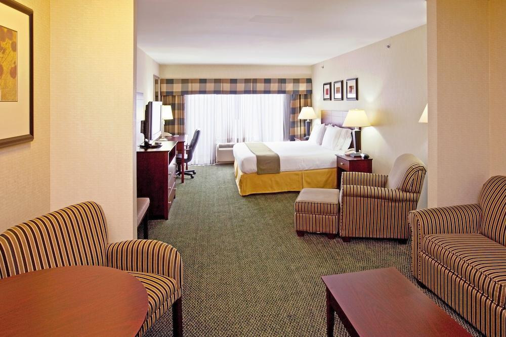 Holiday Inn Express Radcliff Fort Knox By Ihg Eksteriør billede