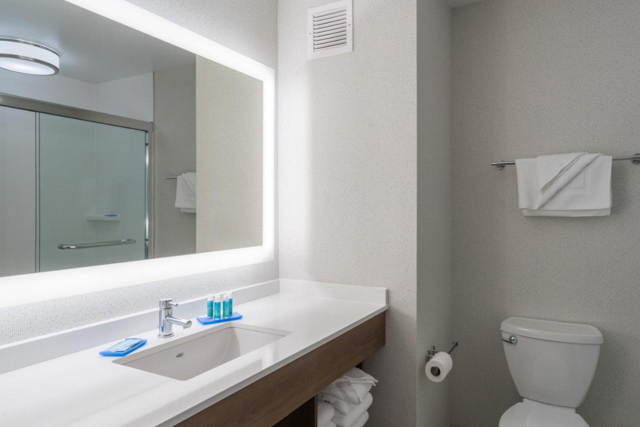 Holiday Inn Express Radcliff Fort Knox By Ihg Eksteriør billede