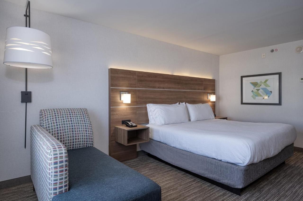 Holiday Inn Express Radcliff Fort Knox By Ihg Eksteriør billede