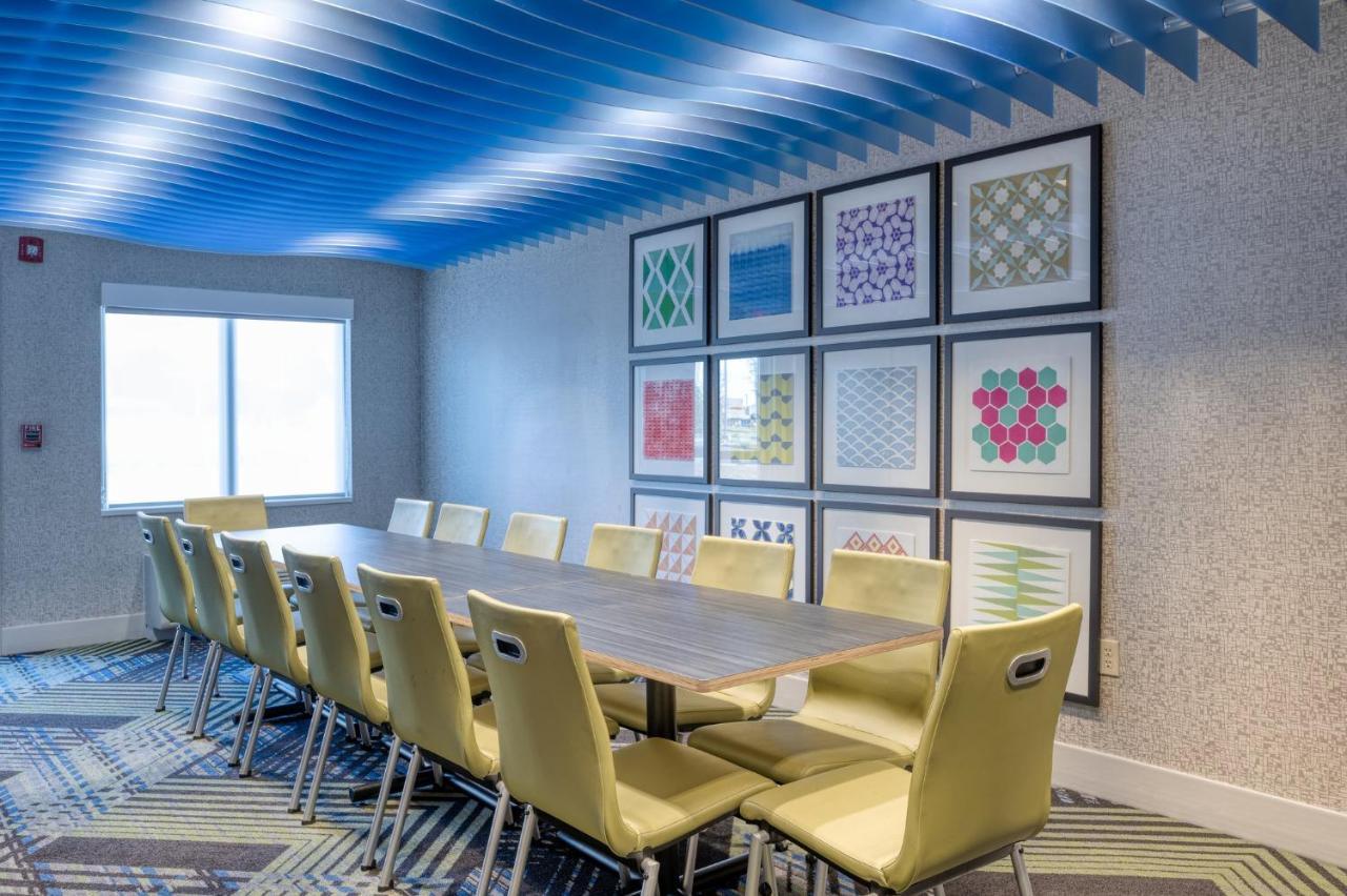 Holiday Inn Express Radcliff Fort Knox By Ihg Eksteriør billede
