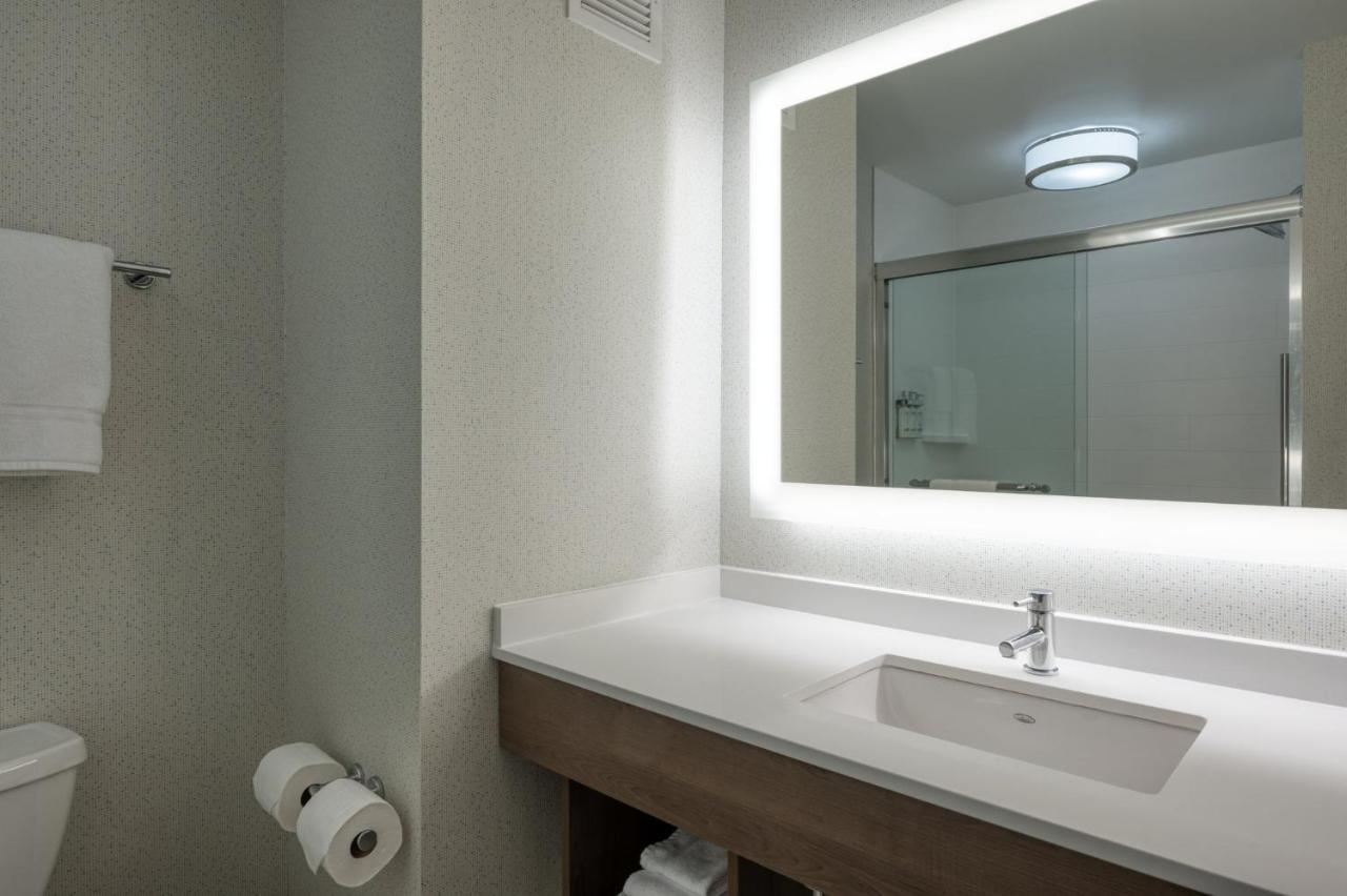 Holiday Inn Express Radcliff Fort Knox By Ihg Eksteriør billede