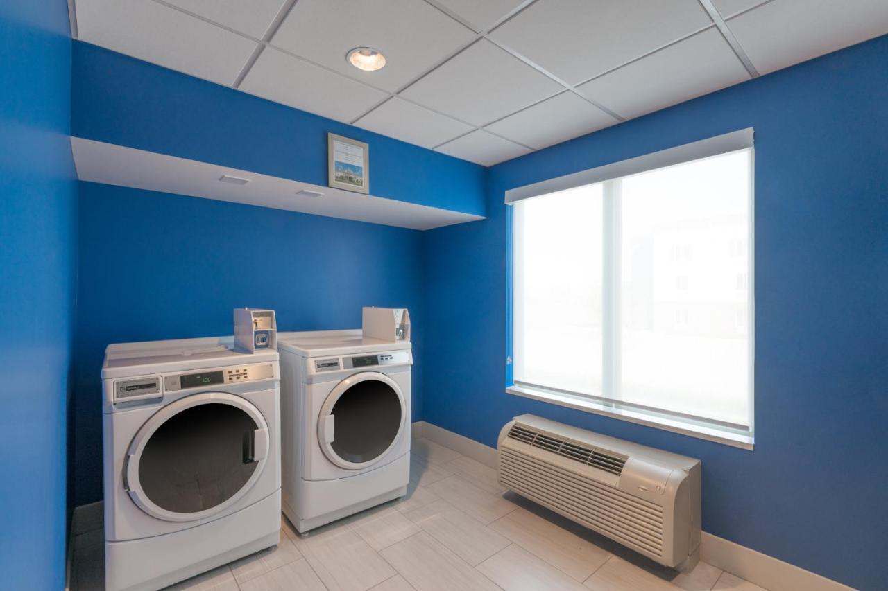 Holiday Inn Express Radcliff Fort Knox By Ihg Eksteriør billede